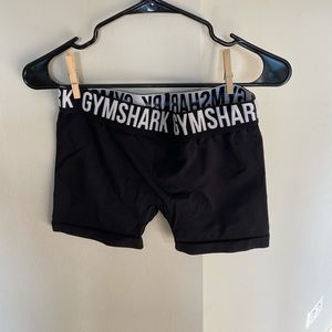 GYMSHARK Black Fit Seamless shorts